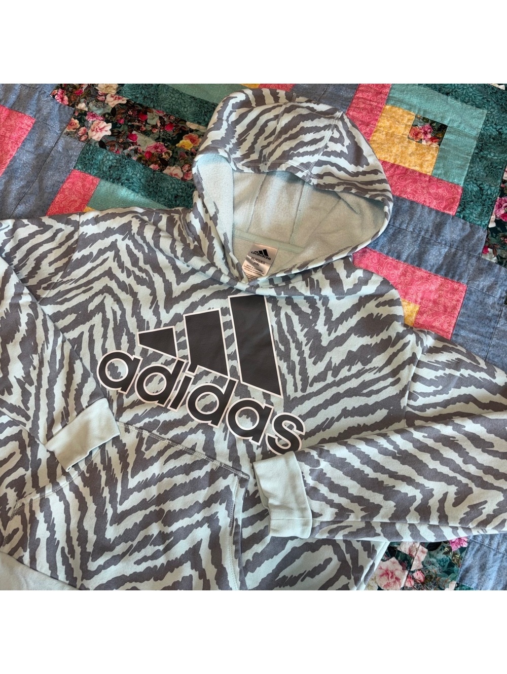 Adidas Youth Girls XL Zebra Print Hoodie Sweatshirt Cozy Outdoors Active